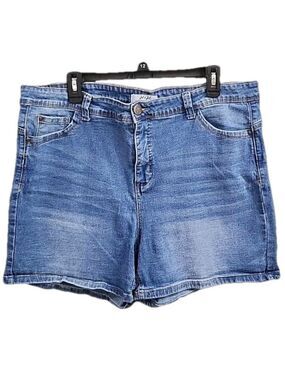 Denim Shorts by H&H size 22 plus